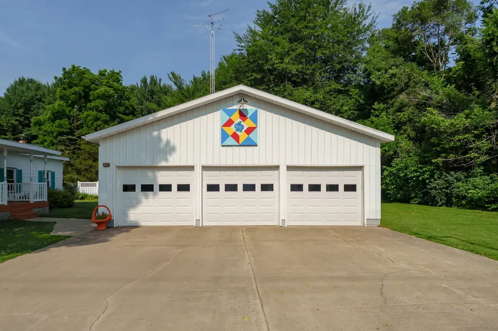 59418 65th Street Hartford Township MI 49057