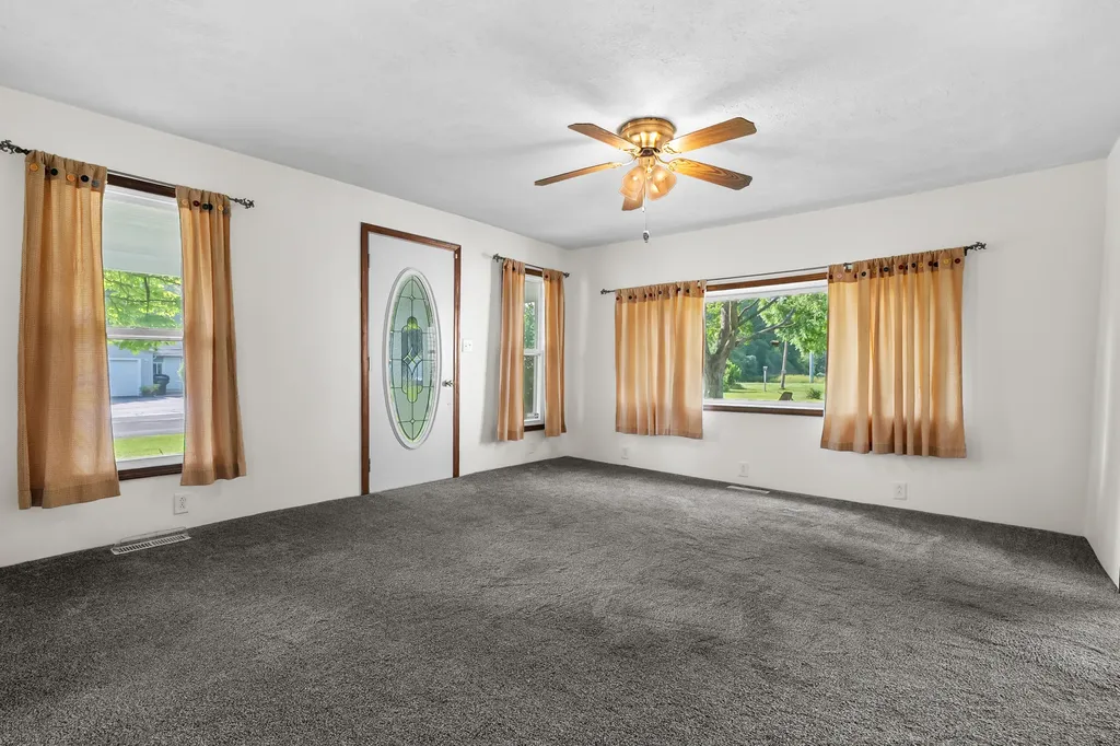 59418 65th Street Hartford Township MI 49057