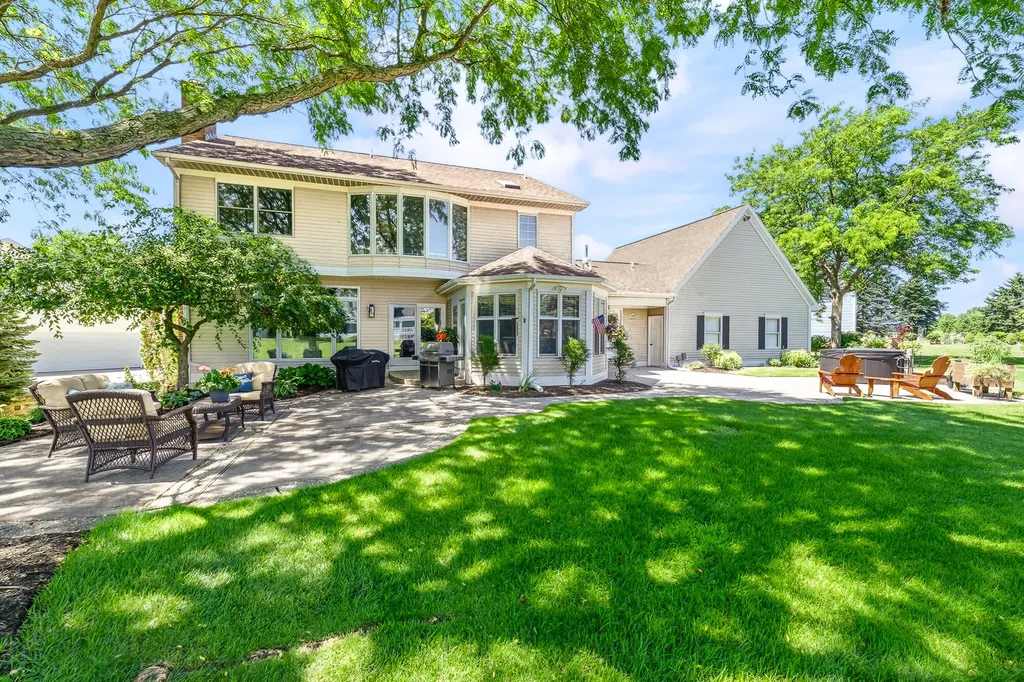 1380 Meadow Green Court SE Gaines Charter Township MI 49316