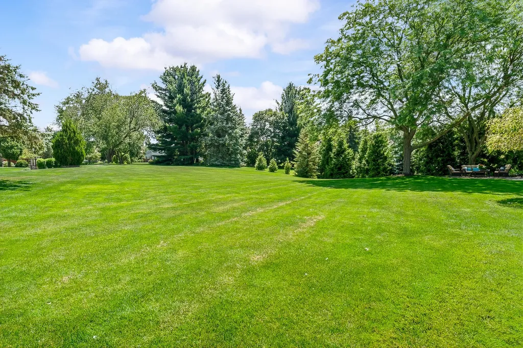 1380 Meadow Green Court SE Gaines Charter Township MI 49316