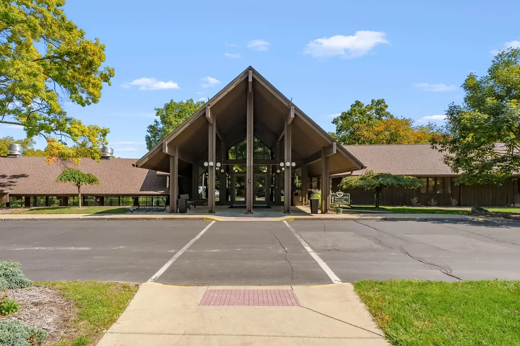 3720 Blackberry Lane Kalamazoo City MI 49008