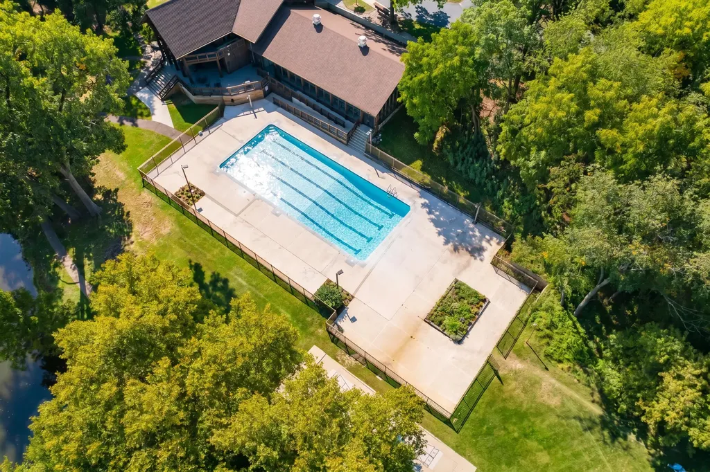 3720 Blackberry Lane Kalamazoo City MI 49008