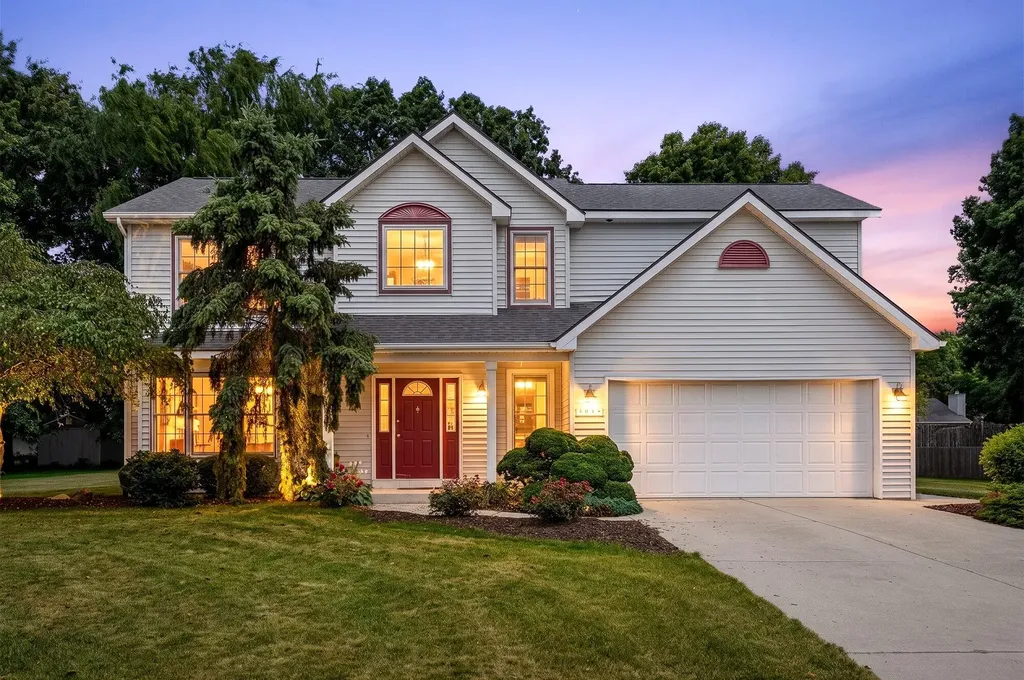 5048 Stapleton Drive Texas Charter Township MI 49009