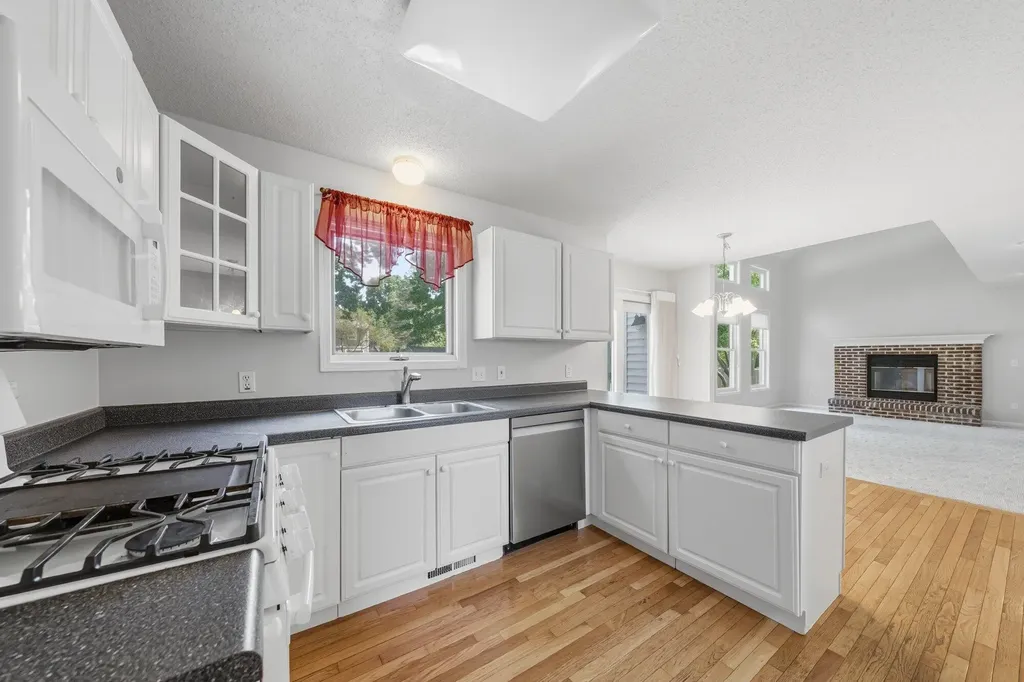 5048 Stapleton Drive Texas Charter Township MI 49009