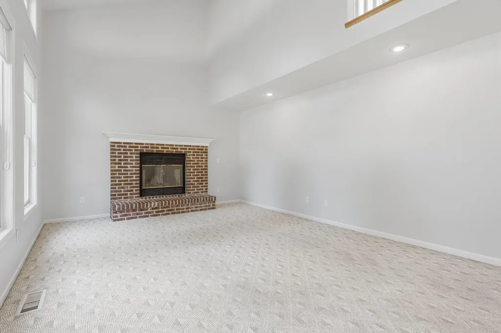 5048 Stapleton Drive Texas Charter Township MI 49009
