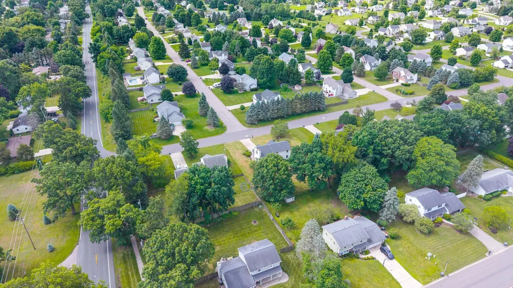 5048 Stapleton Drive Texas Charter Township MI 49009