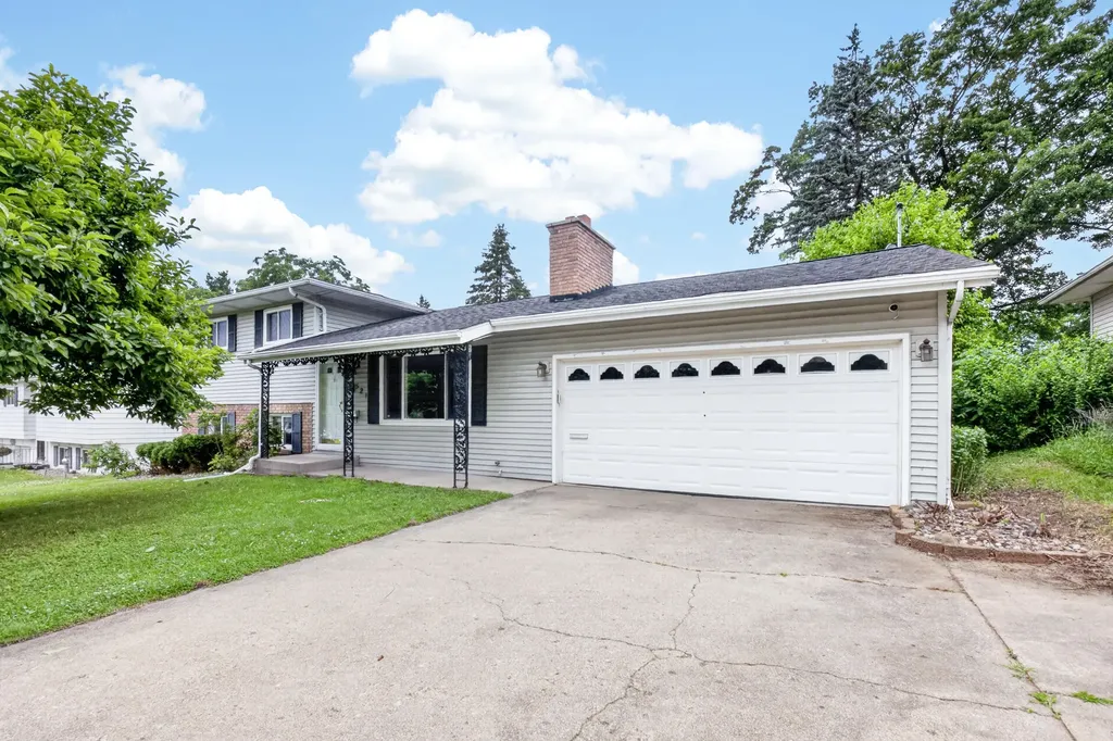521 Garrison Road Battle Creek City MI 49017