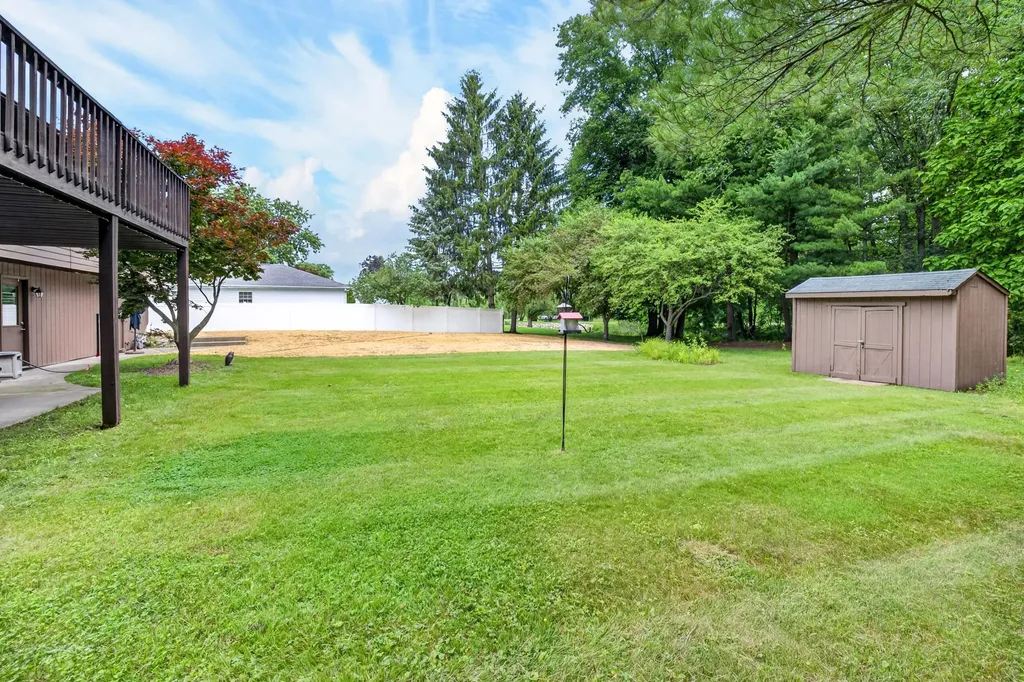 15 Bayshore Drive Battle Creek City MI 49015