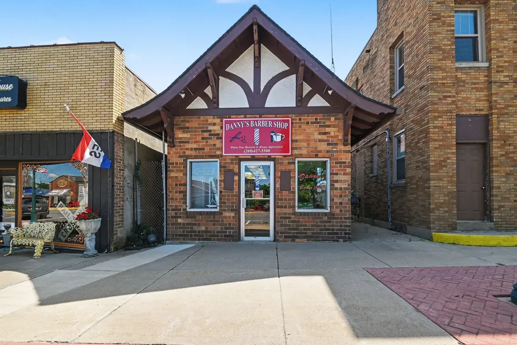 253 W Monroe Street Bangor City MI 49013