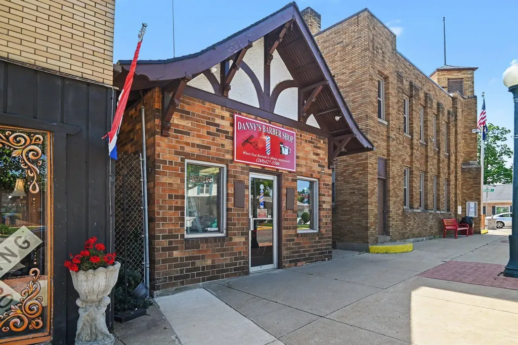 253 W Monroe Street Bangor City MI 49013
