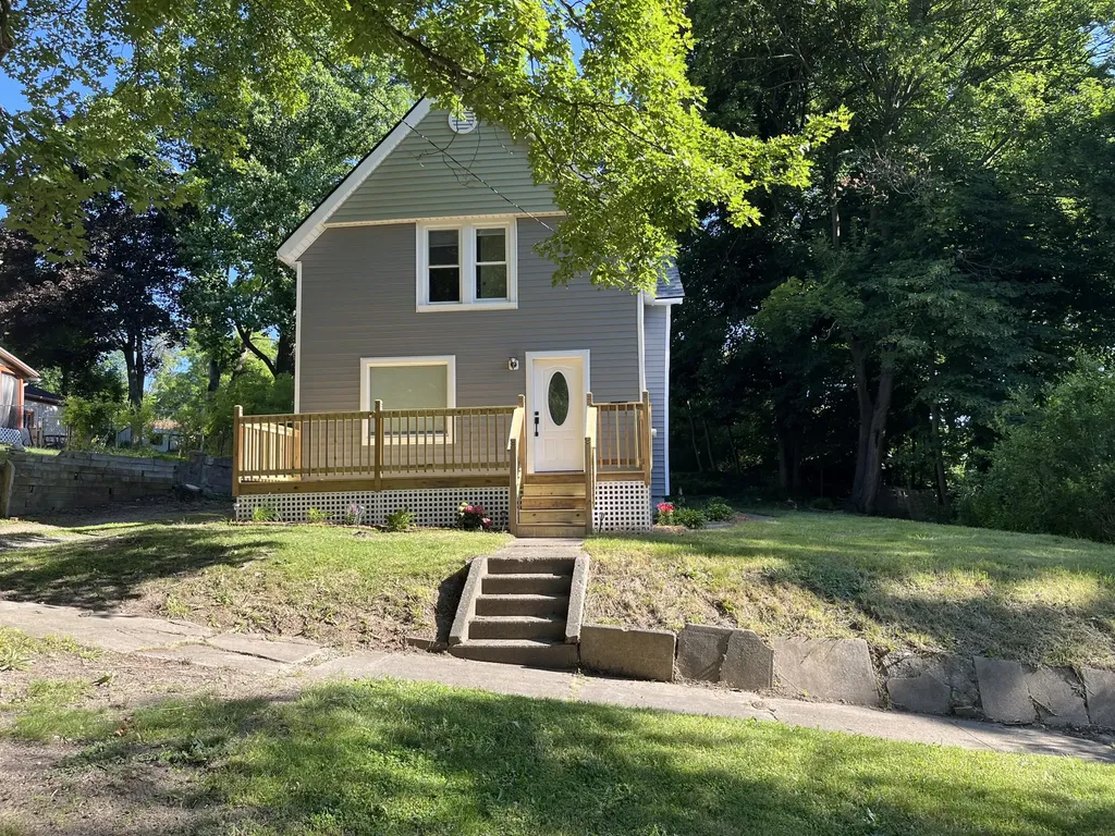 1314 Blakeslee Street Kalamazoo City MI 49006