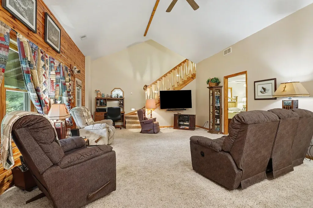 21641 Pine Lake Road Pennfield Charter Township MI 49014