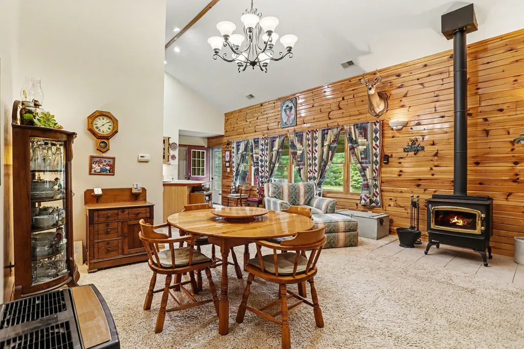 21641 Pine Lake Road Pennfield Charter Township MI 49014