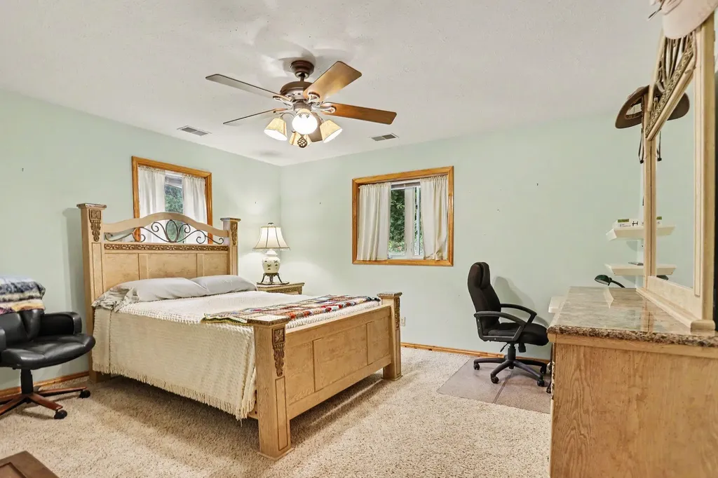21641 Pine Lake Road Pennfield Charter Township MI 49014