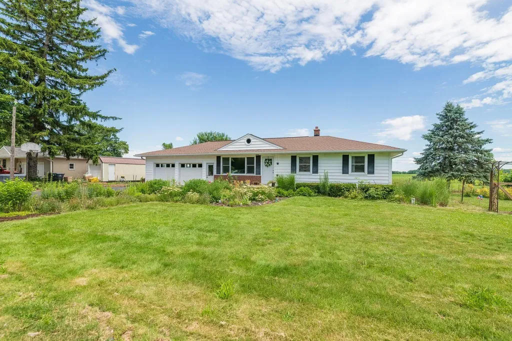 16331 S 24th Street Brady Township MI 49097