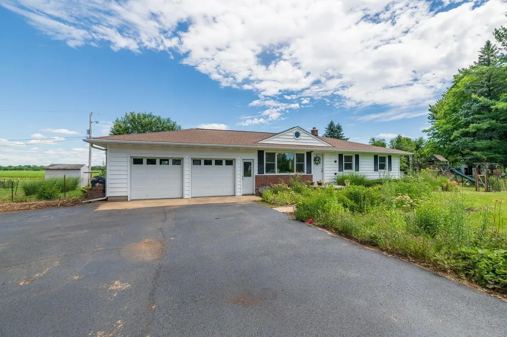 16331 S 24th Street Brady Township MI 49097