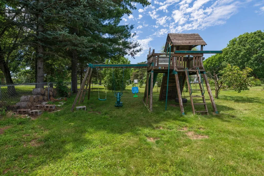 16331 S 24th Street Brady Township MI 49097
