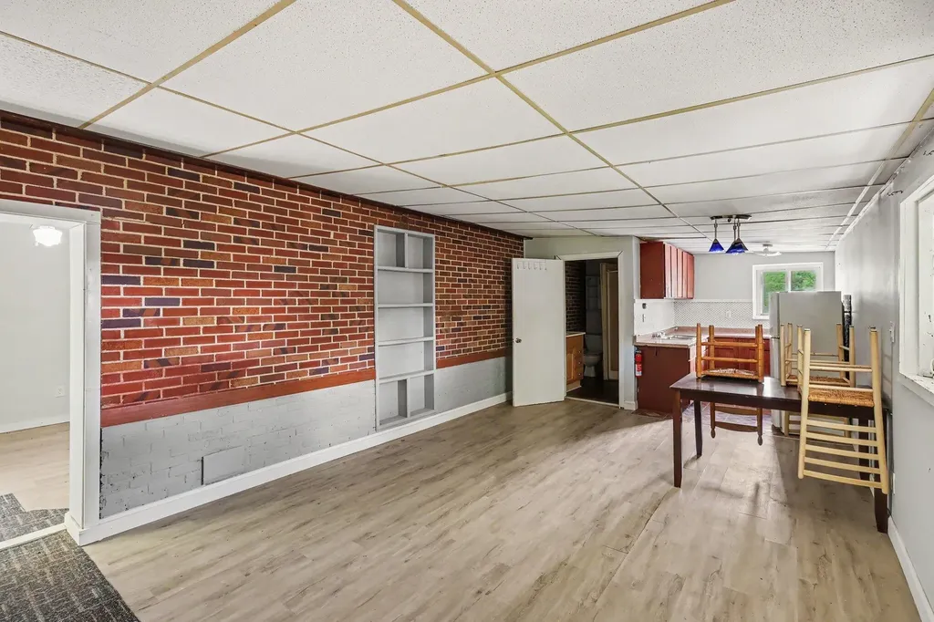 720 Ashley Drive Kalamazoo Charter Township MI 49048