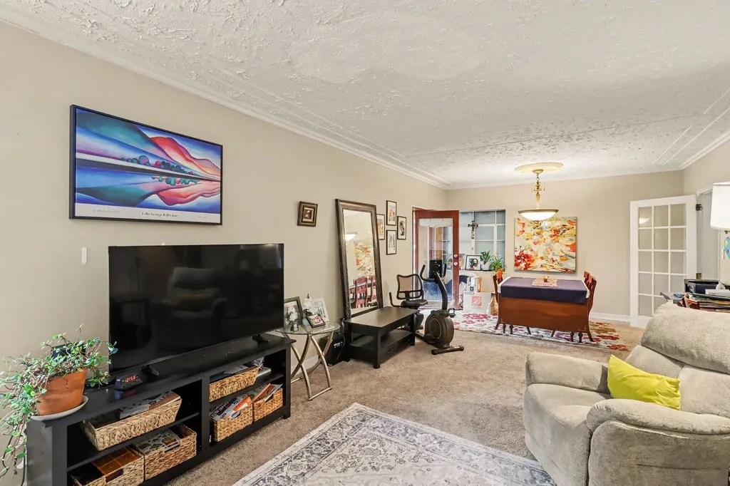 720 Ashley Drive Kalamazoo Charter Township MI 49048