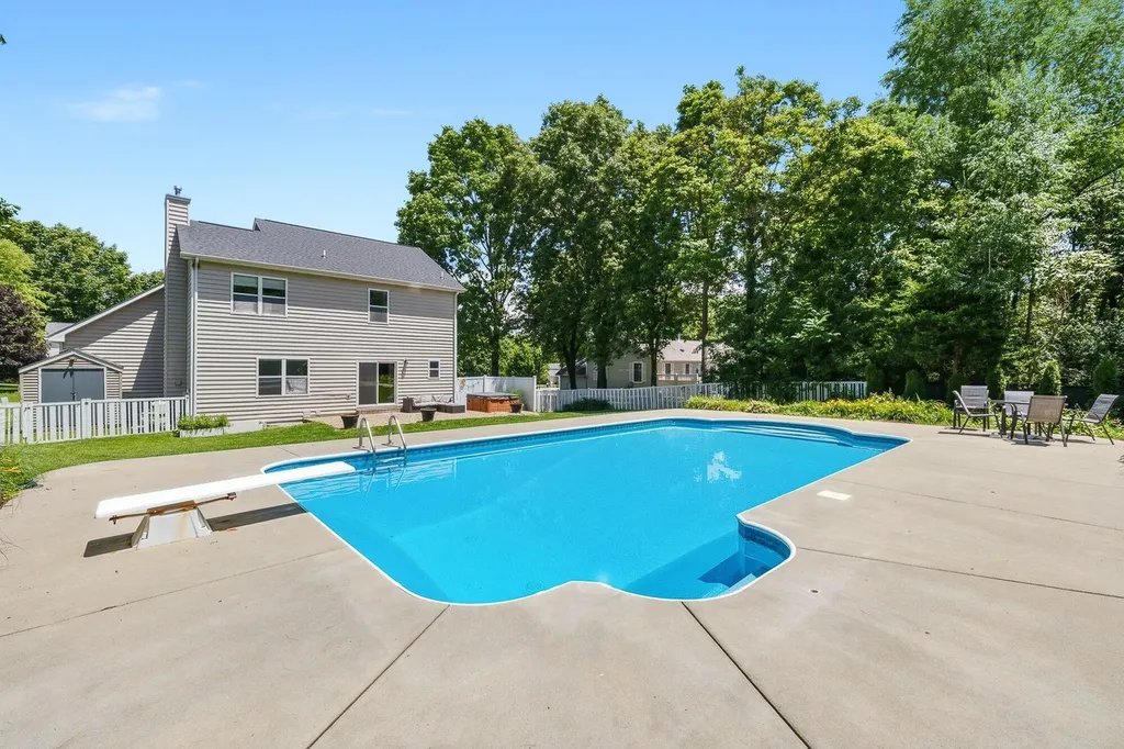 3560 Smithfield Way Oshtemo Charter Township MI 49009