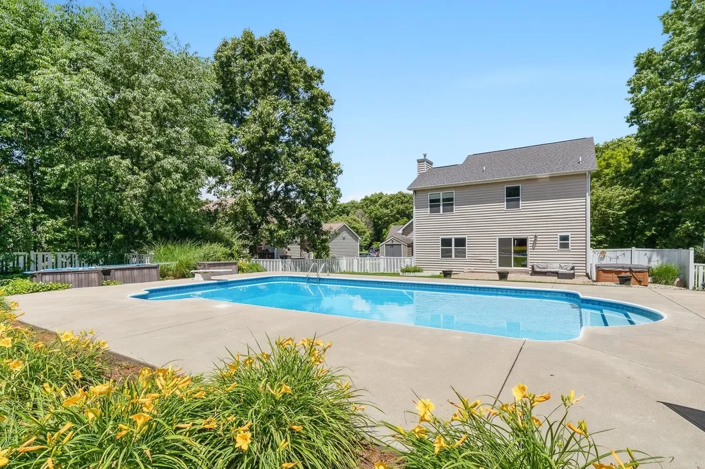 3560 Smithfield Way Oshtemo Charter Township MI 49009