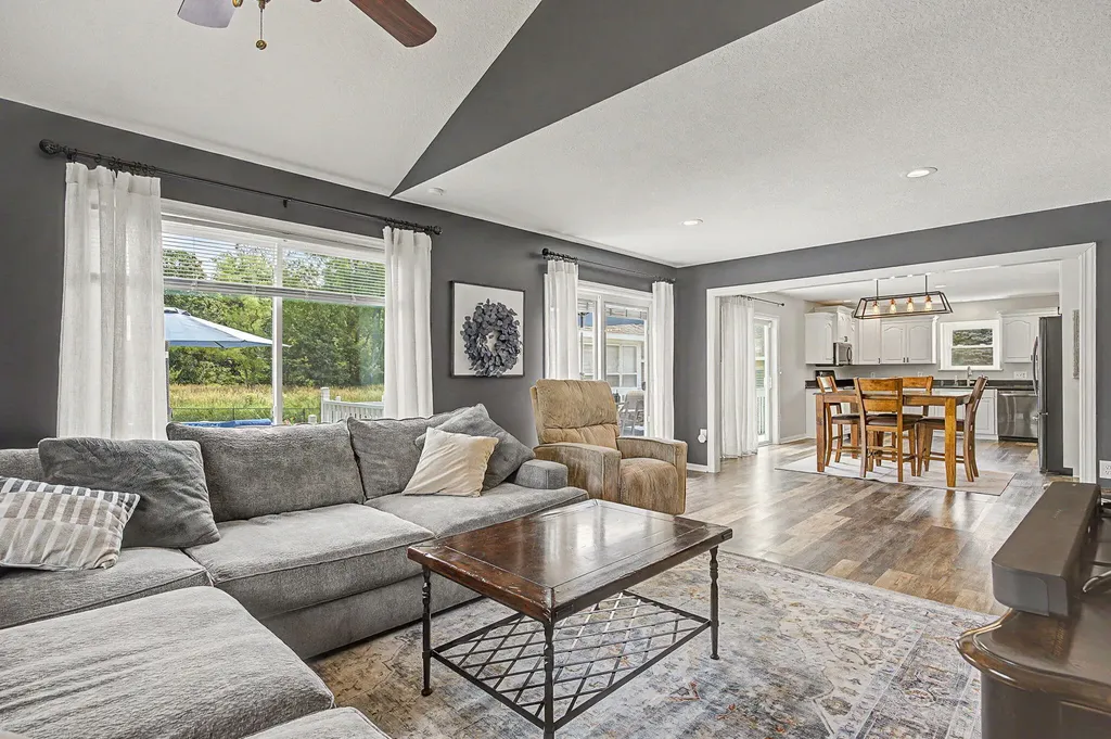 6844 Napoleon Road Leoni Township MI 49201