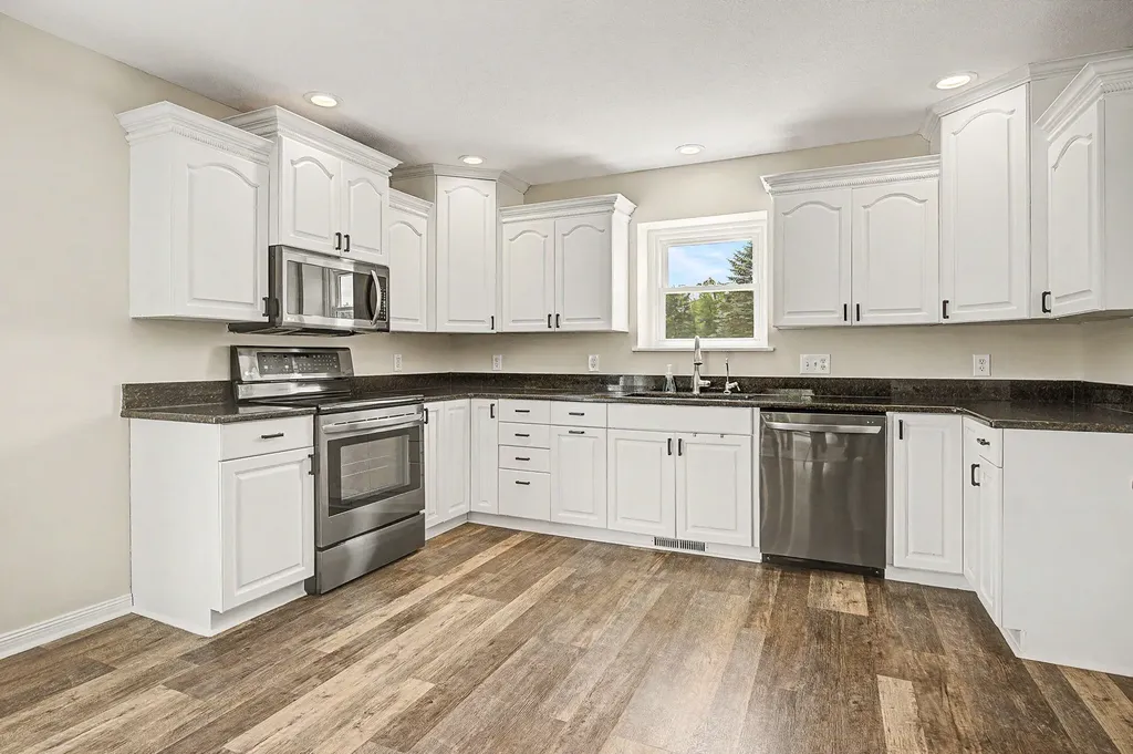 6844 Napoleon Road Leoni Township MI 49201