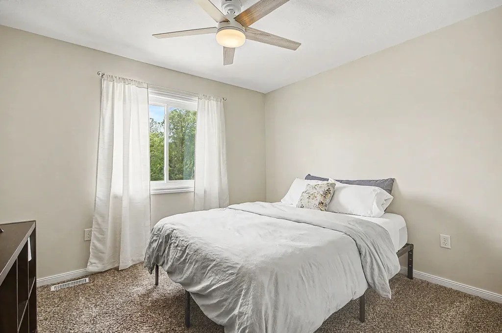 6844 Napoleon Road Leoni Township MI 49201