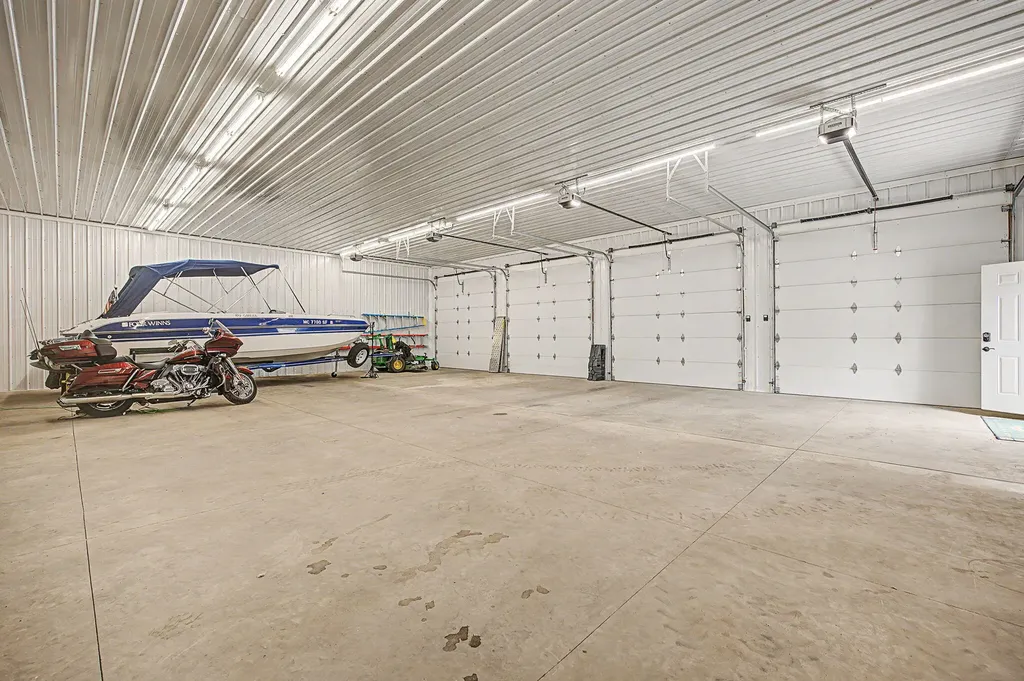 6844 Napoleon Road Leoni Township MI 49201