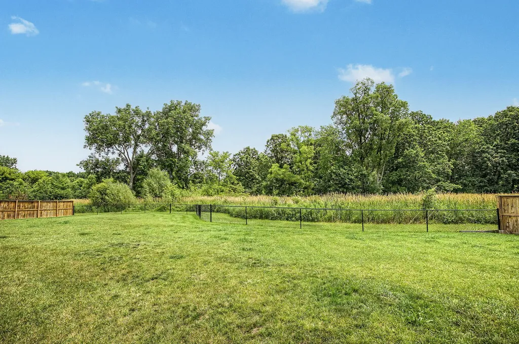 6844 Napoleon Road Leoni Township MI 49201