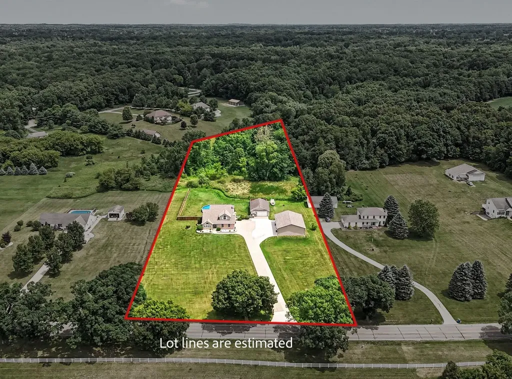 6844 Napoleon Road Leoni Township MI 49201