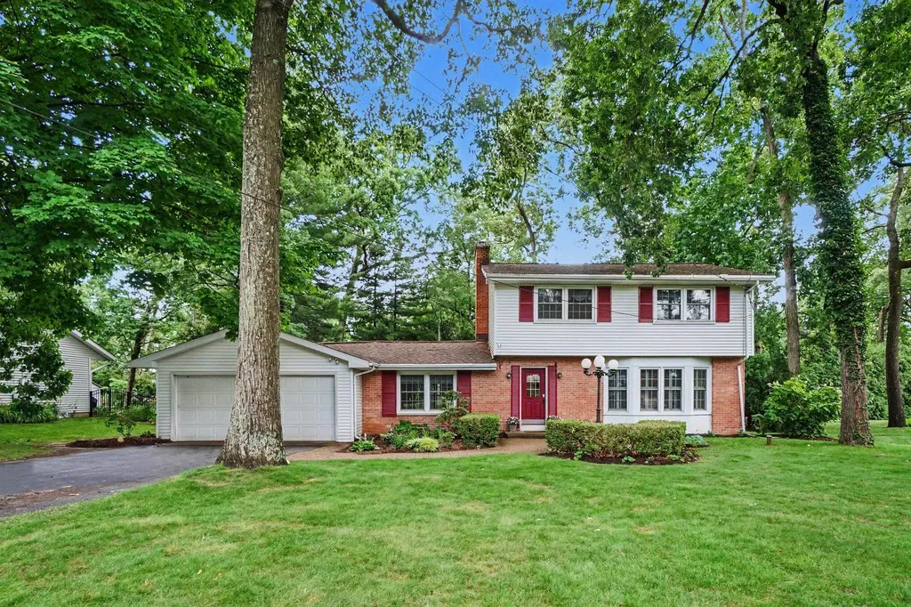 6821 Isabelle Street Portage City MI 49024