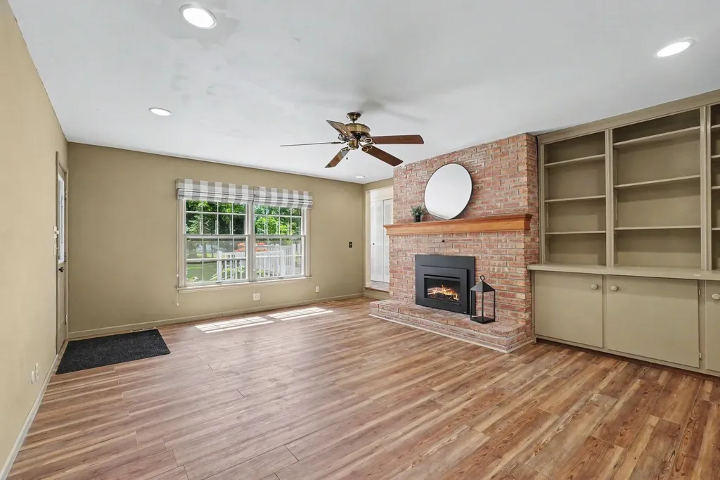 6821 Isabelle Street Portage City MI 49024
