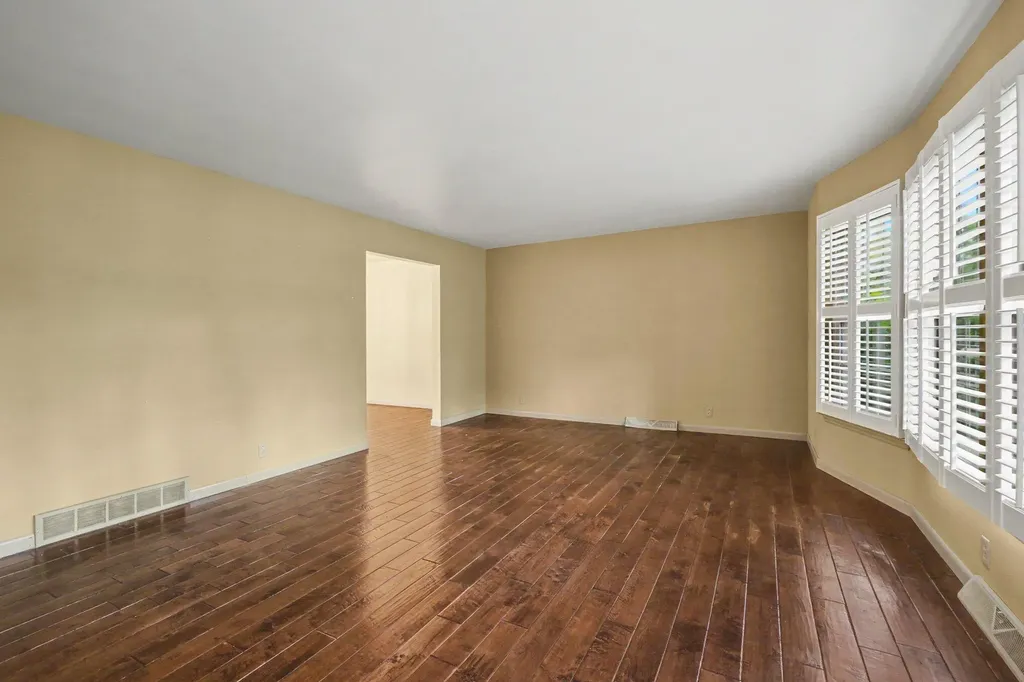 6821 Isabelle Street Portage City MI 49024