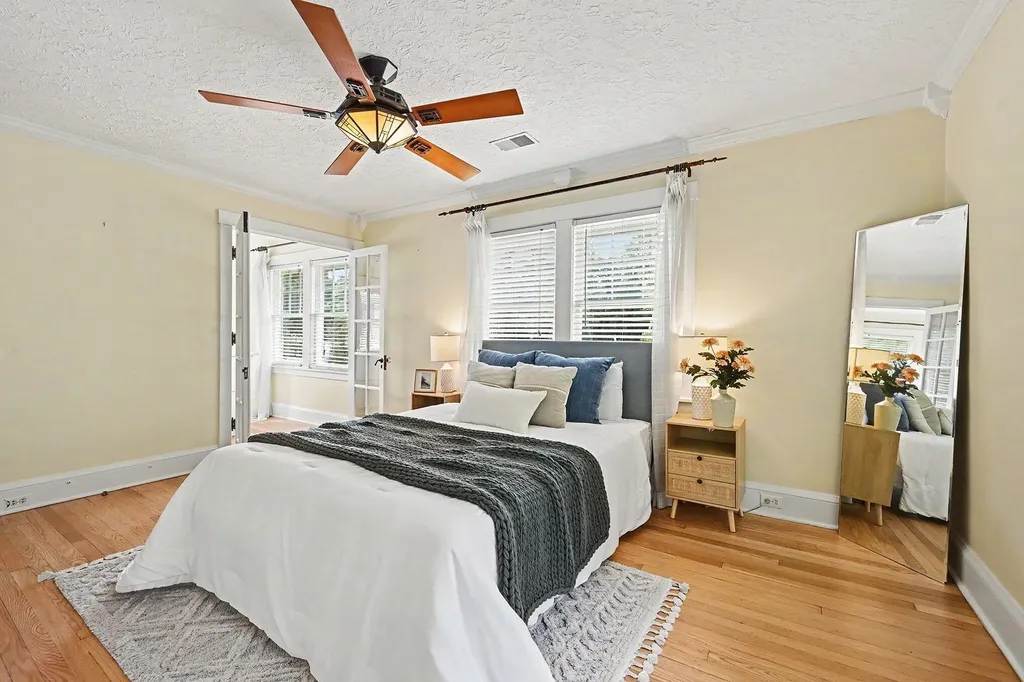 1517 Spruce Drive Kalamazoo City MI 49008
