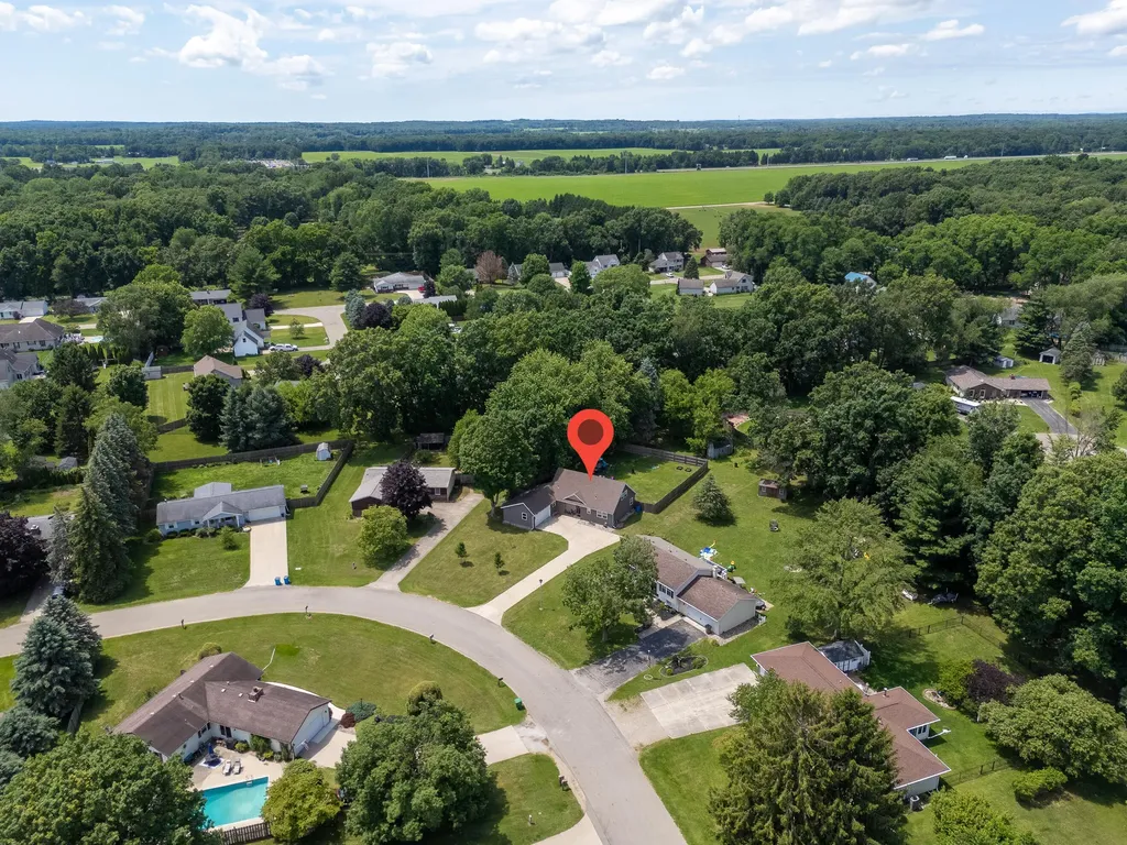 56782 Bow Drive Lockport Township MI 49093