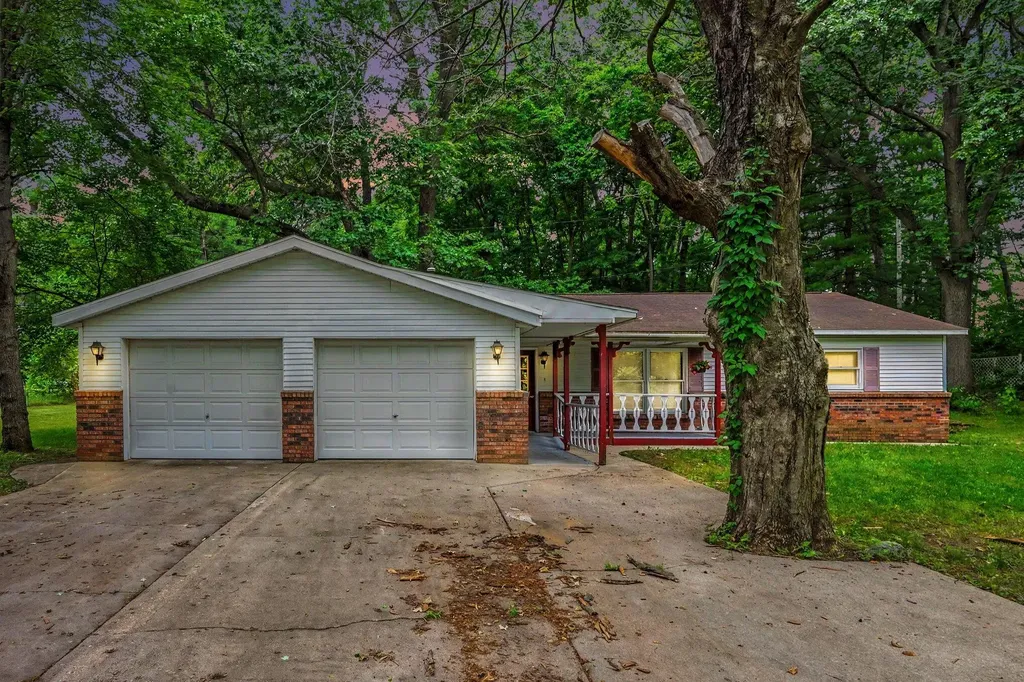 1460 Goodrich Street Allegan Township MI 49010