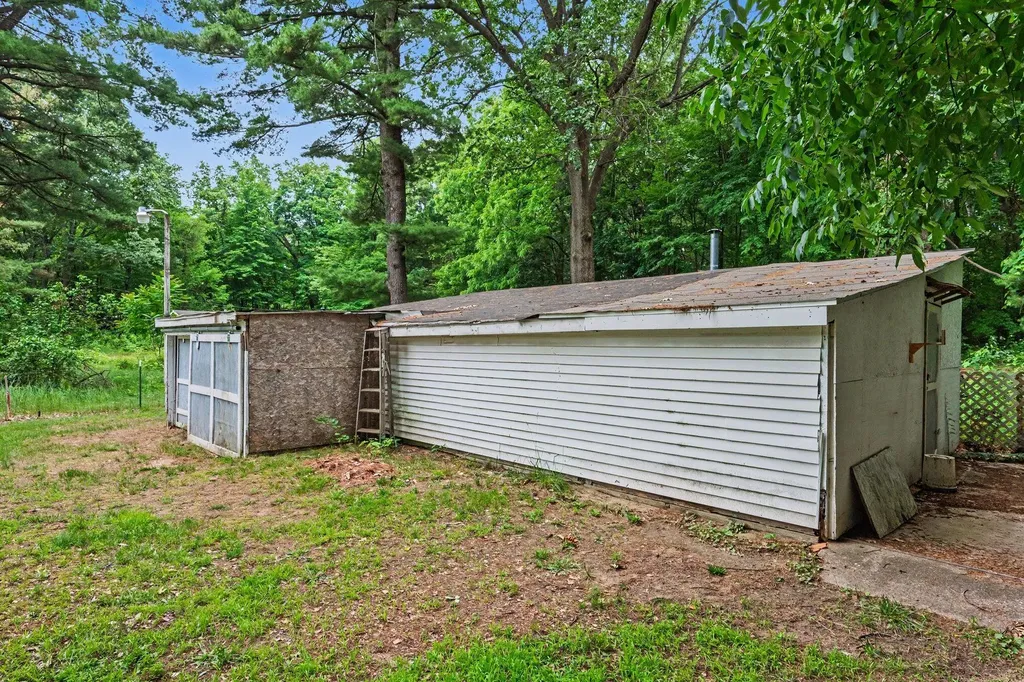 1460 Goodrich Street Allegan Township MI 49010
