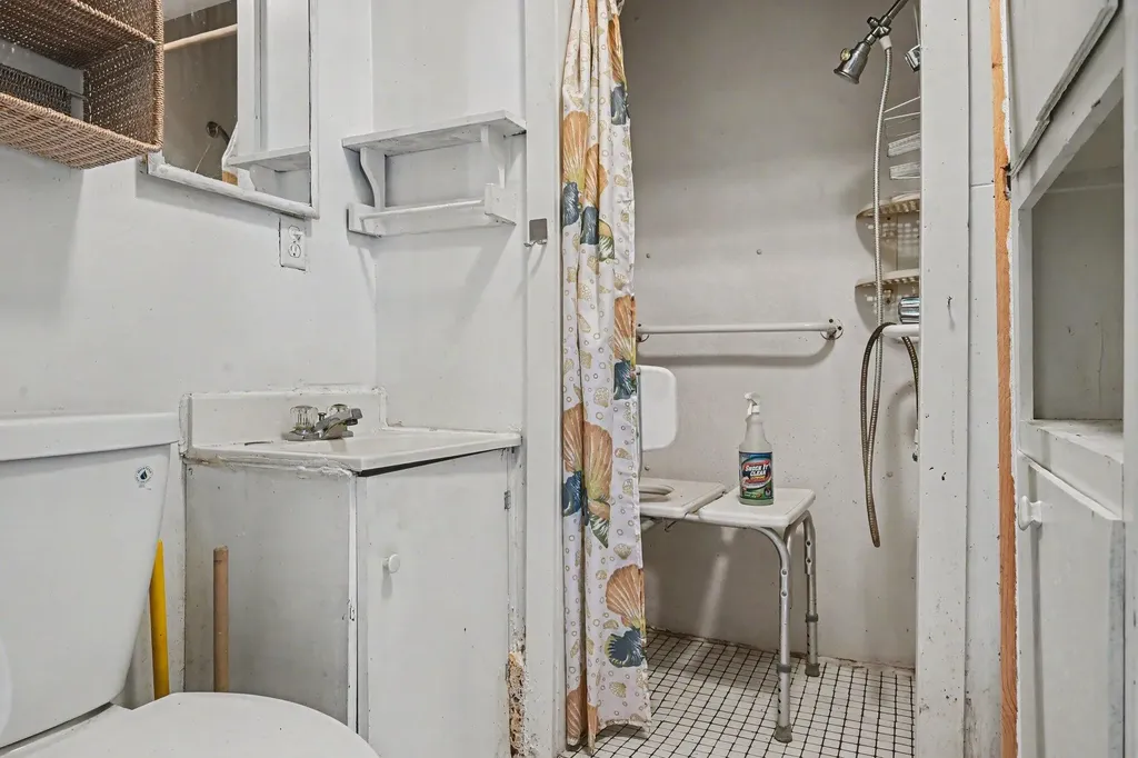 1460 Goodrich Street Allegan Township MI 49010