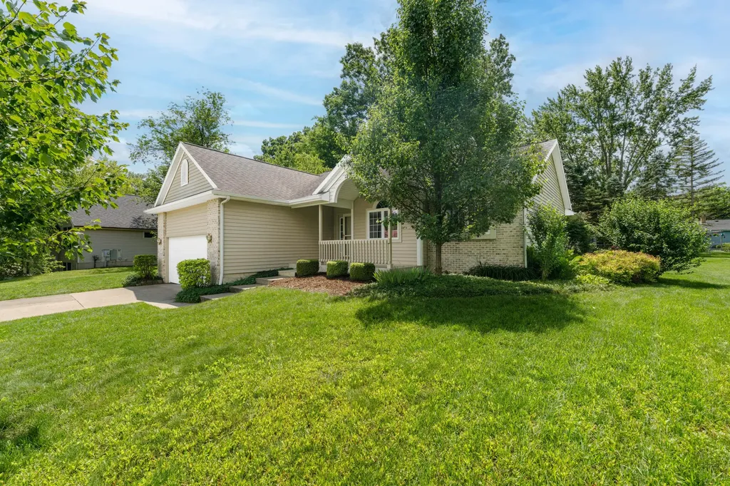 10356 Shuman Street Portage City MI 49024
