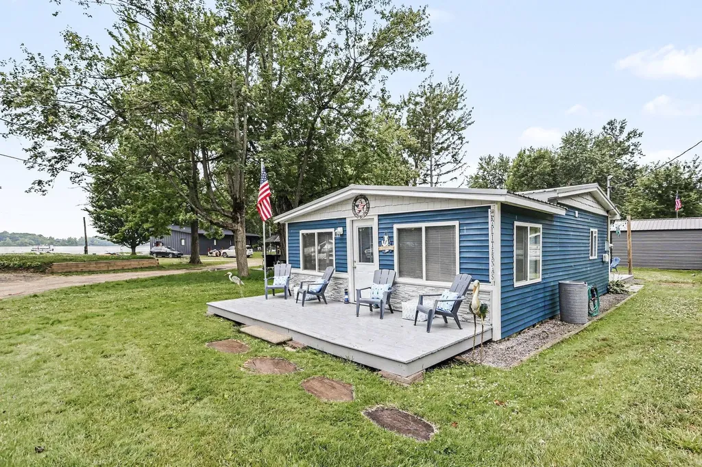 43394 Elm Street Bangor Township MI 49013
