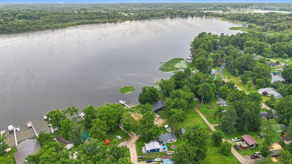 43394 Elm Street Bangor Township MI 49013