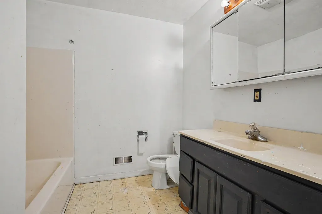 524 Graham Street Cassopolis Village MI 49031