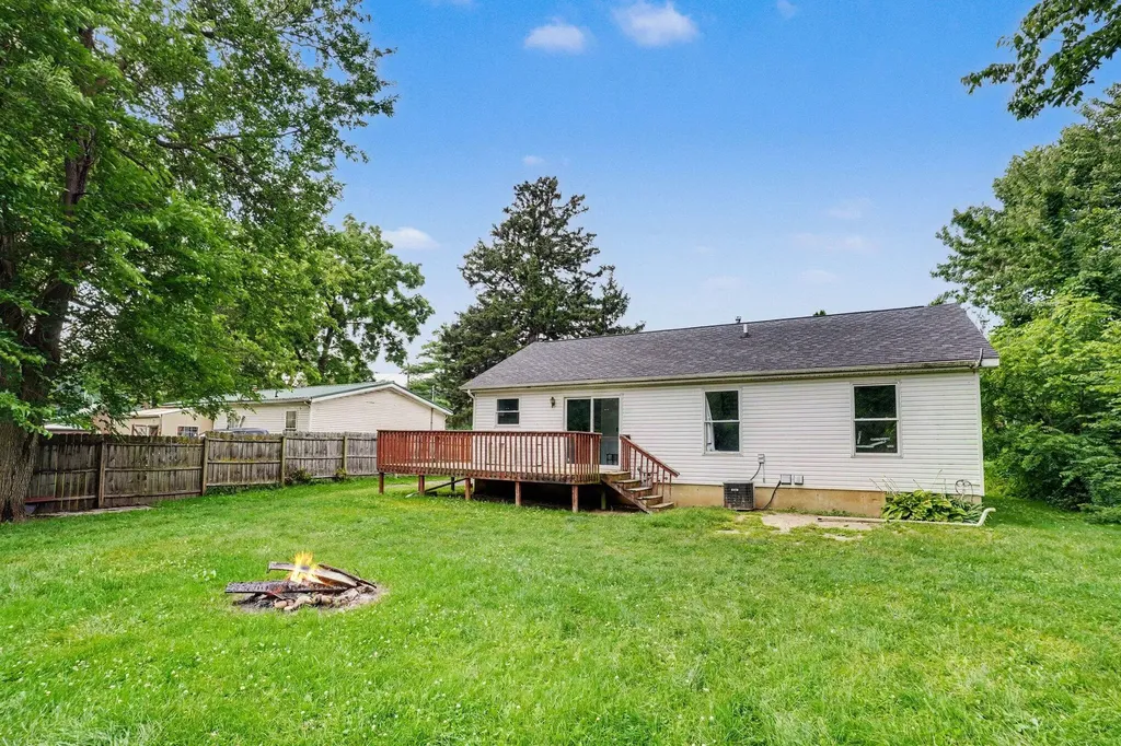 524 Graham Street Cassopolis Village MI 49031