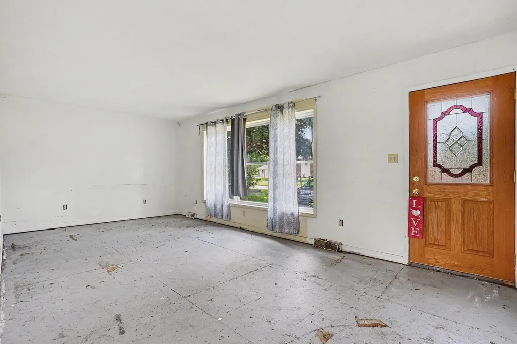 524 Graham Street Cassopolis Village MI 49031
