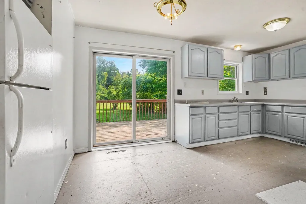 524 Graham Street Cassopolis Village MI 49031