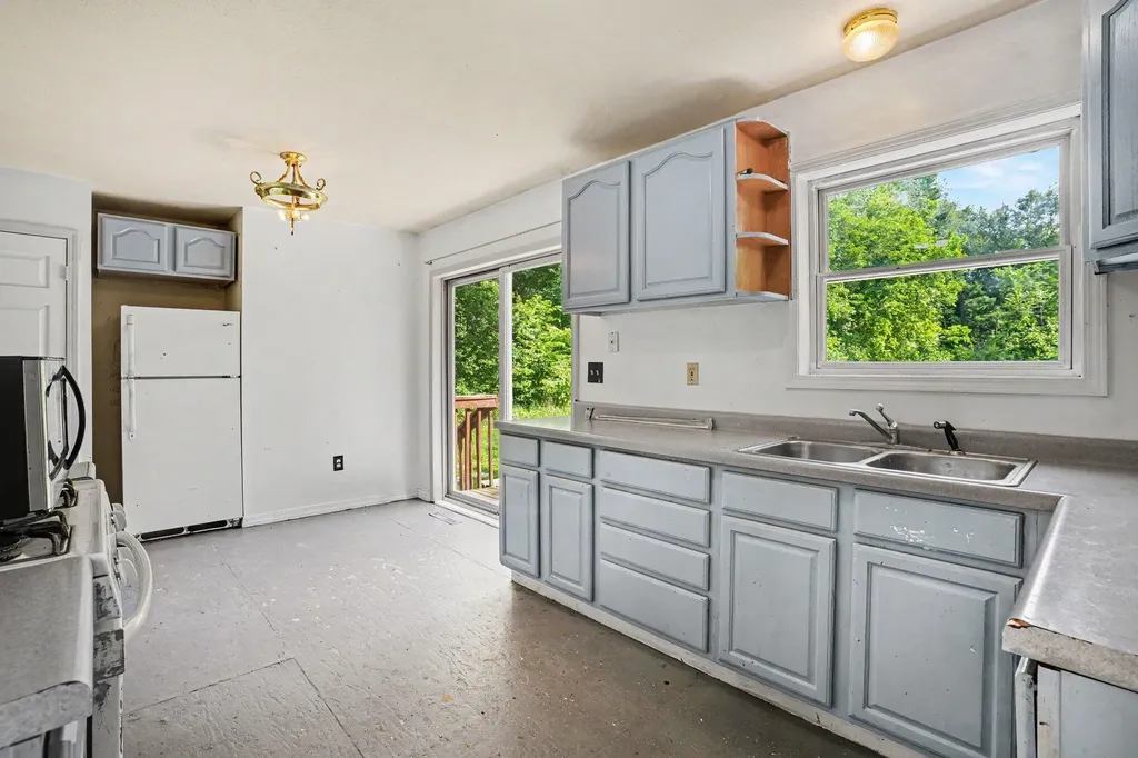 524 Graham Street Cassopolis Village MI 49031
