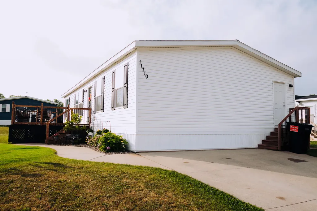 11710 Torrey Trail NW Tallmadge Charter Township MI 49534