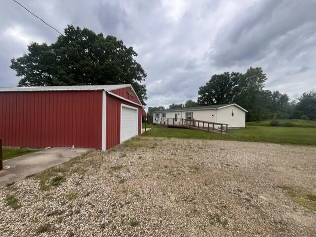 36961 39th Avenue Waverly Township MI 49079