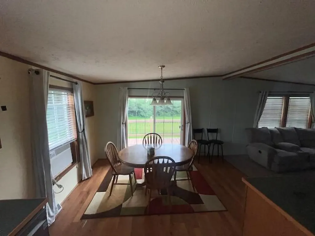 36961 39th Avenue Waverly Township MI 49079